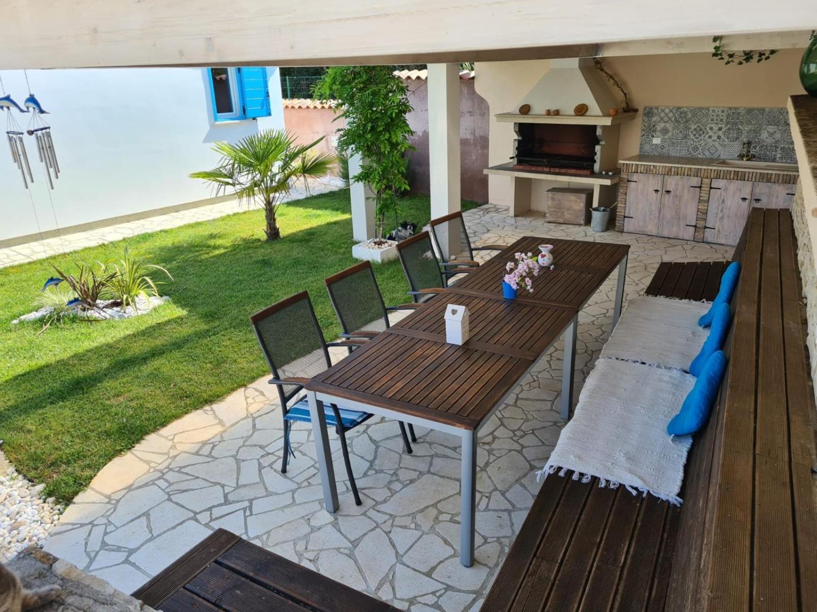 Villa Tanga โรวีน ภายนอก รูปภาพ