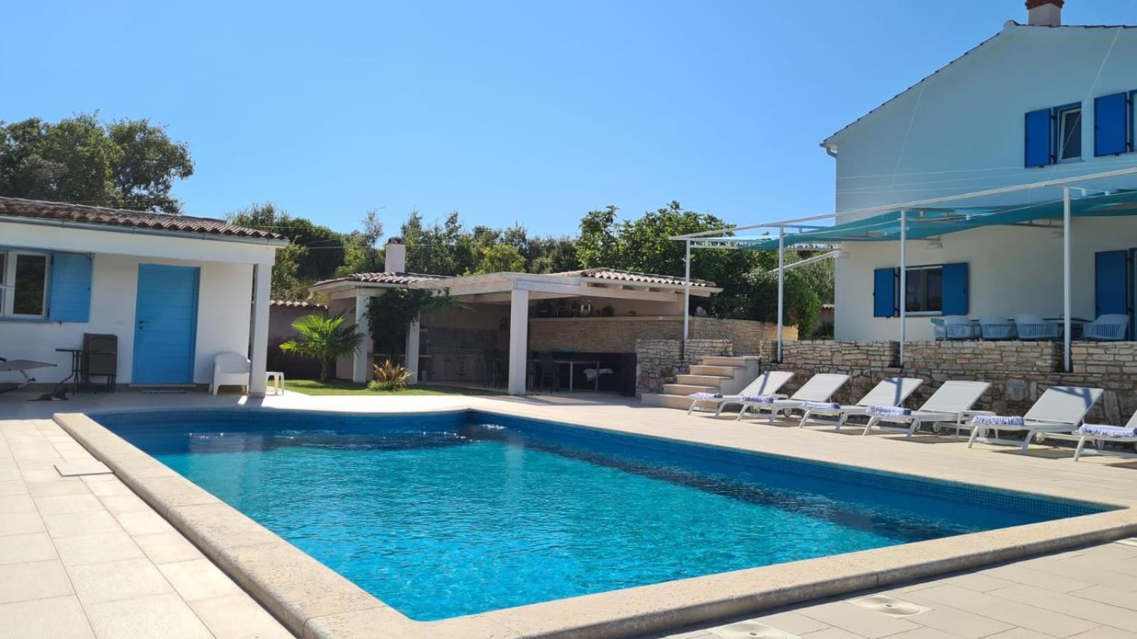 Villa Tanga โรวีน ภายนอก รูปภาพ